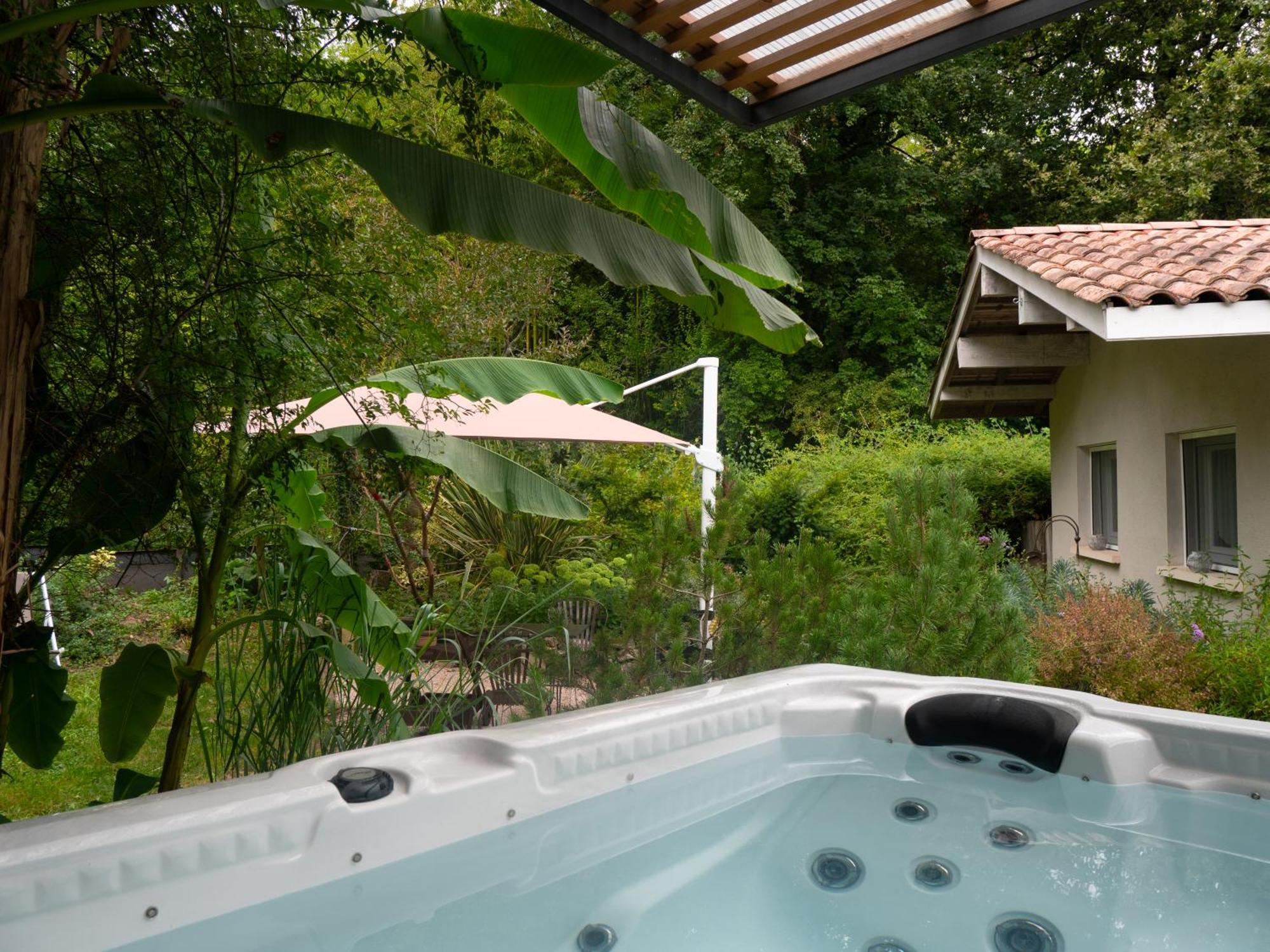 Chambre d'hôtes au calme avec spa Nérac Exterior foto
